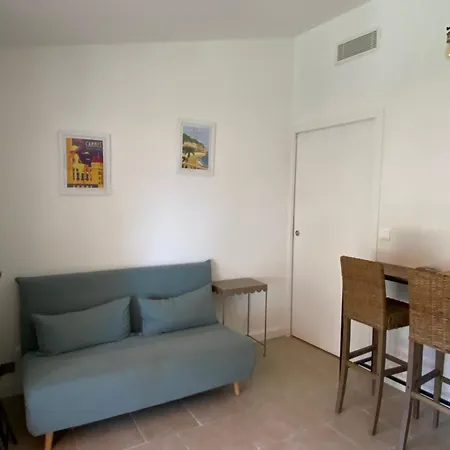Sur La Corniche 4 Personnes Vue Boulouris St Raphael Appartamento *